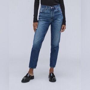 Everlane The Local 90s Cheeky Straight Jean | Size 32 with 29.5” inseam